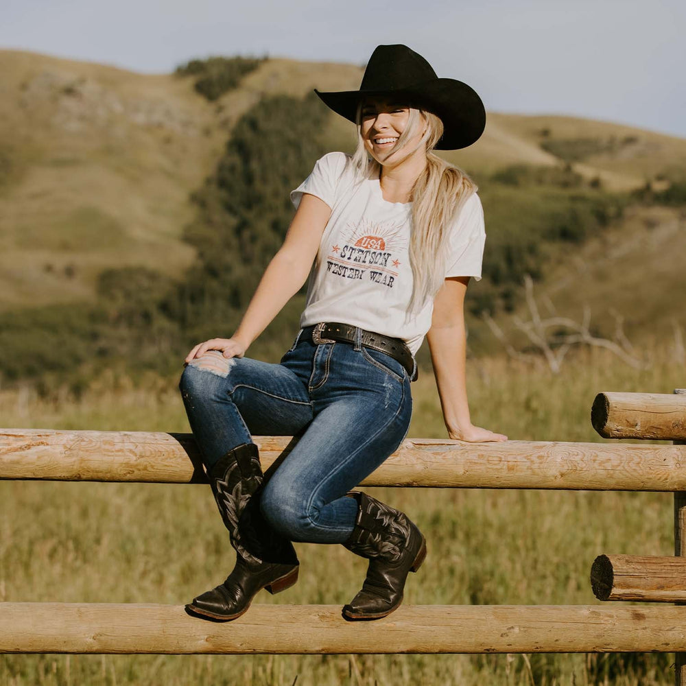 Sunrise Graphic Tee White | Stetson Women
