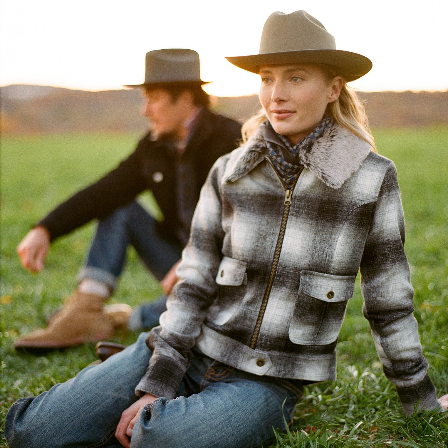 Plaid Cropped Jacket Black | Stetson Women
