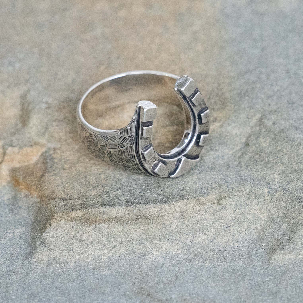 Horseshoe Ring  | Stetson