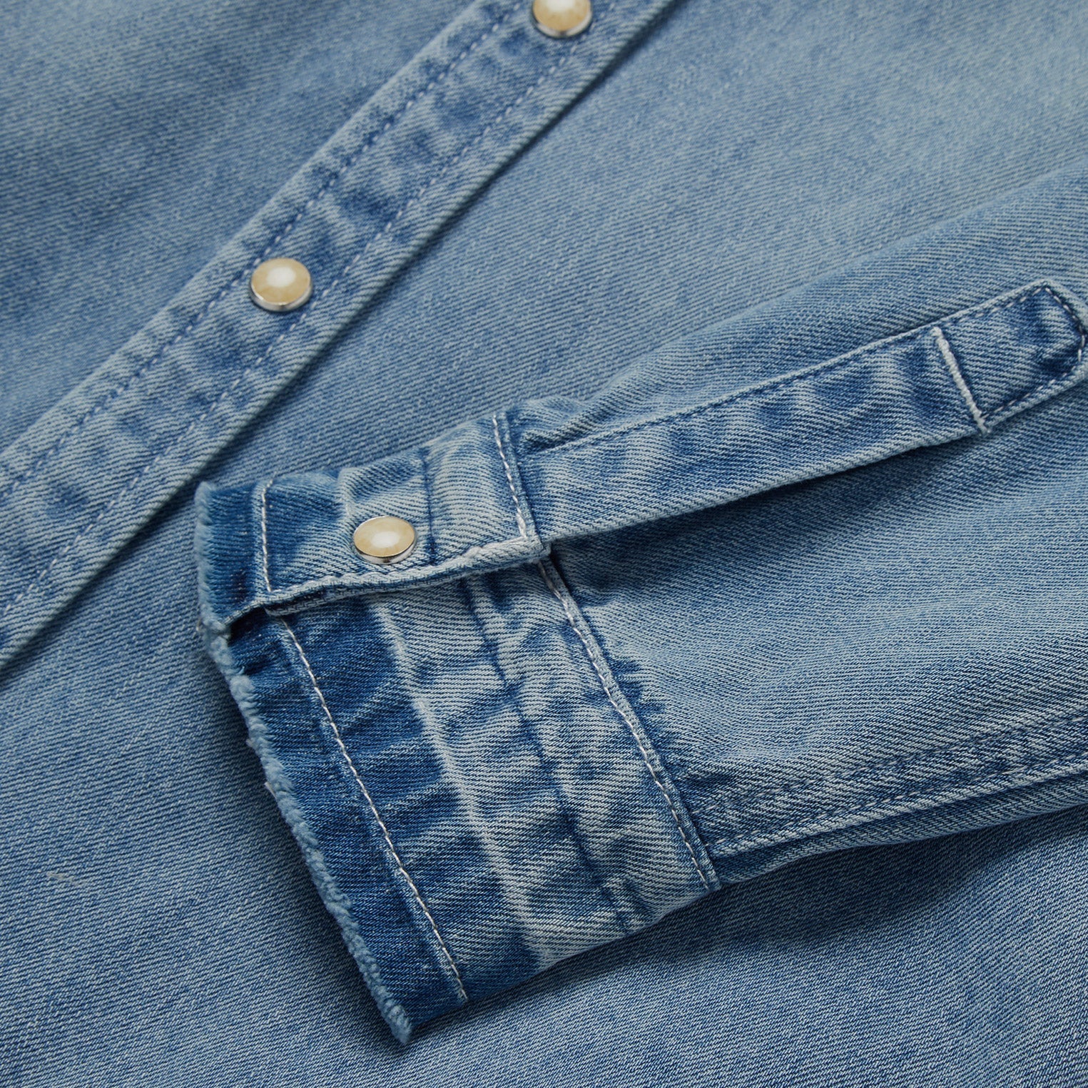 Loose Fit Denim Snap-Front Shirt Blue | Stetson Women