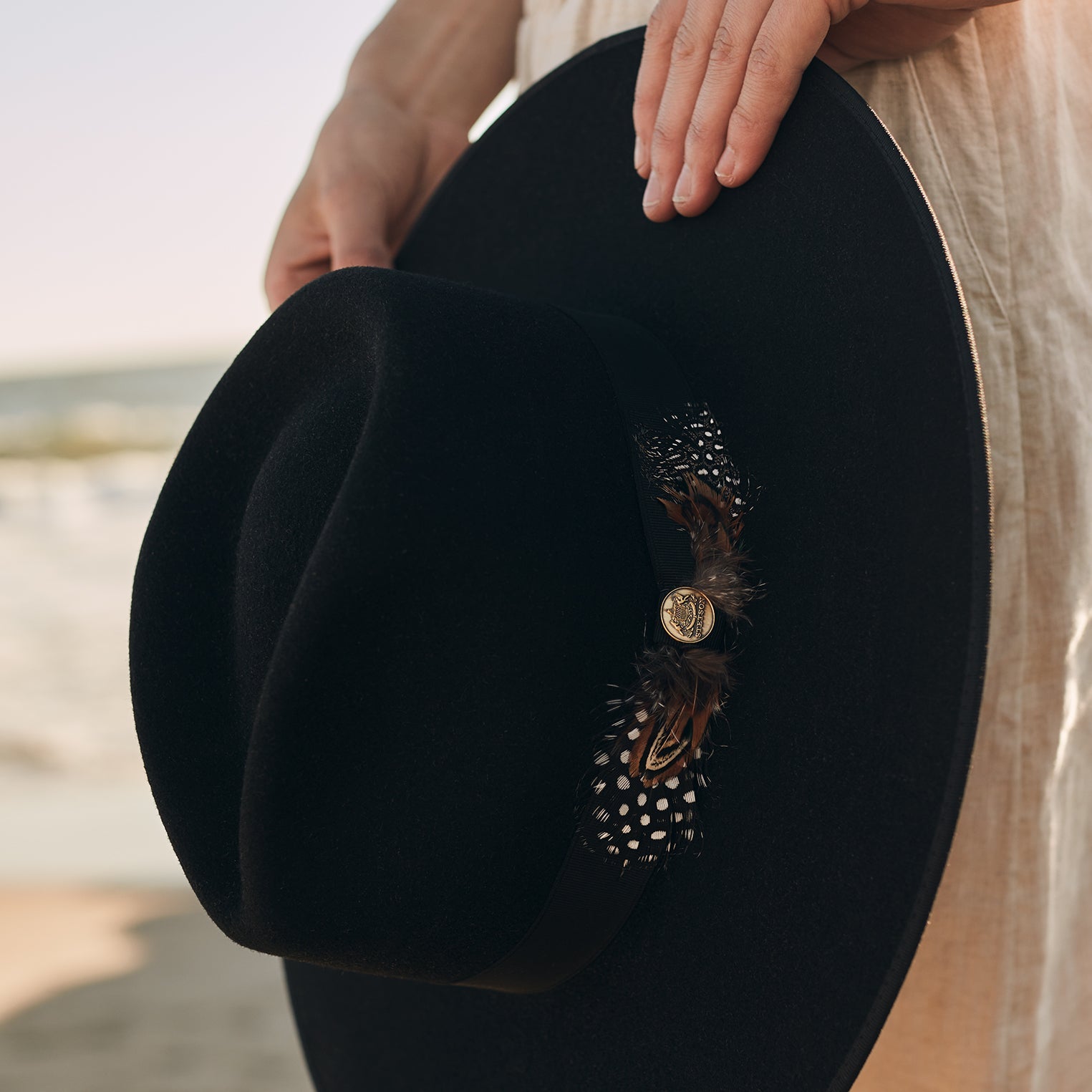 Midtown Wide Flat Brim Hat Black | Stetson Hats