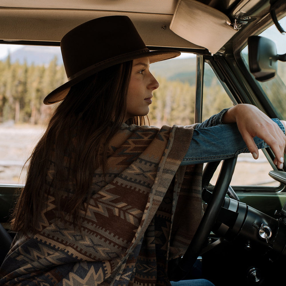 Aztec Print Sweater Poncho Multi | Stetson Women