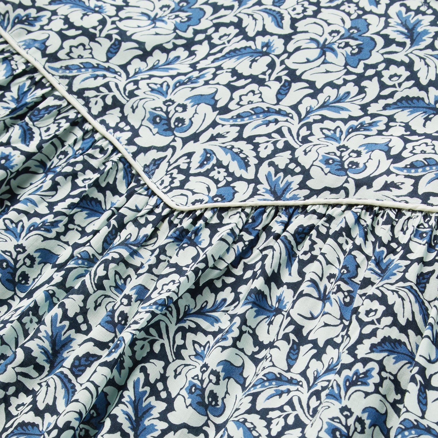 Indigo Tapestry Print Blouse Blue | Stetson Women