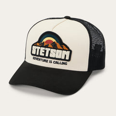 Mountain Sunset Trucker Cap Off White / Black | Stetson Hats