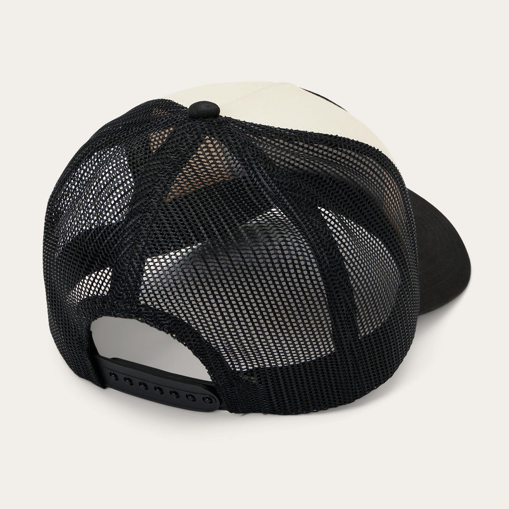 Mountain Sunset Trucker Cap Off White / Black | Stetson Hats