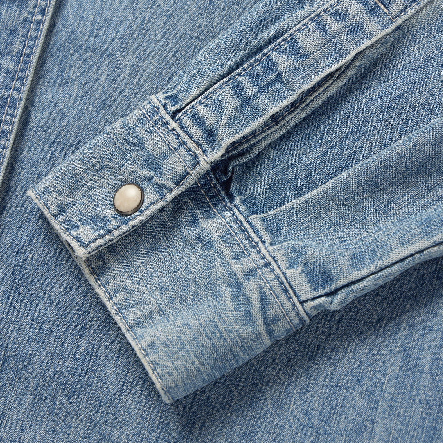 Embroidered Light Denim Shirt Blue | Stetson Women