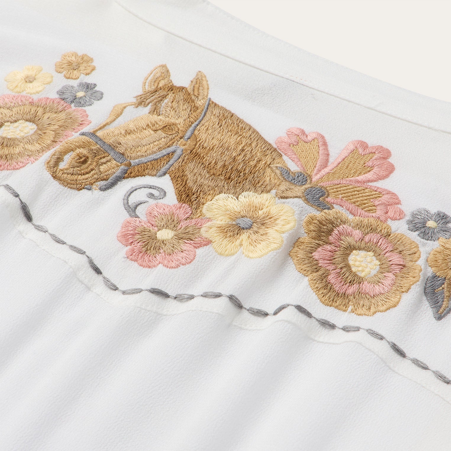 Embroidered Crepe Shirt White | Stetson Women